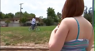 Negão rouba bicicleta de gordinha e a atrai pro "abatedouro"